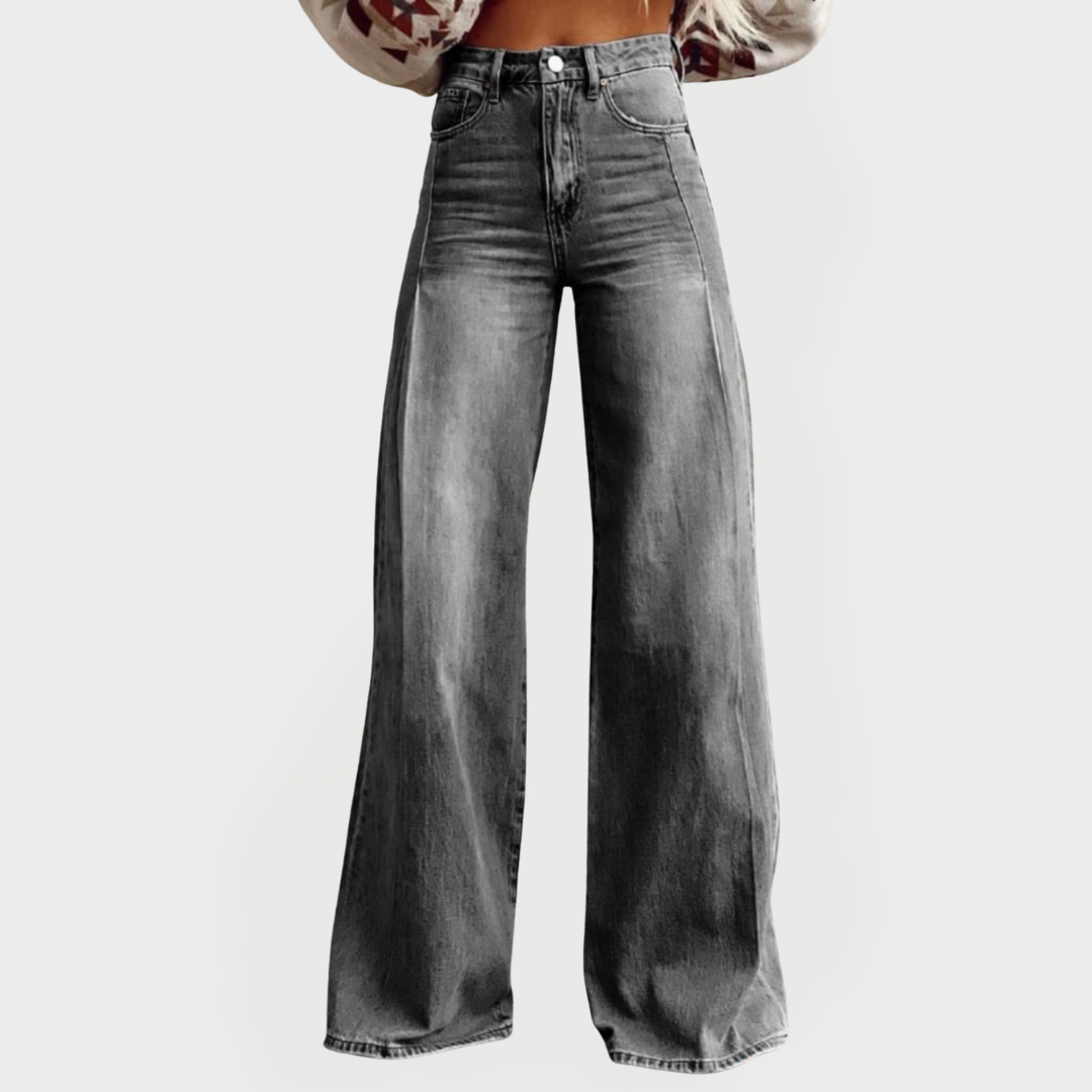 Nikolina - Pantalones vaqueros fascinantes