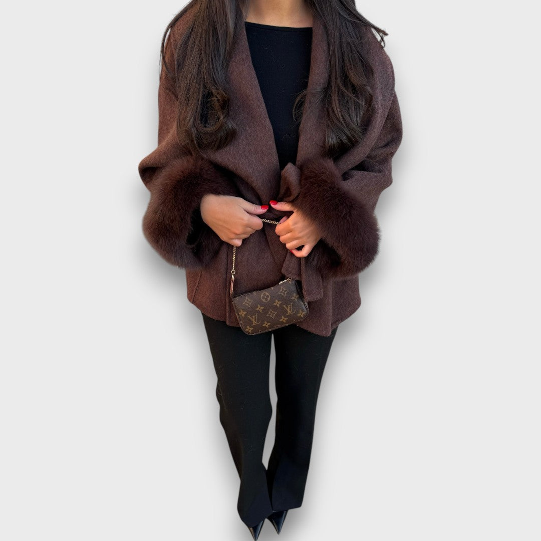 Vienelle – Abrigo oversize gris oscuro con puños de pelo