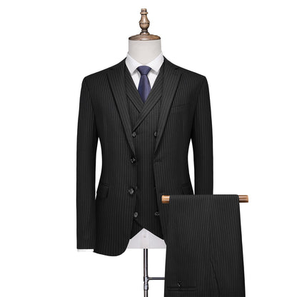 Traje de Tres Piezas Authentic John