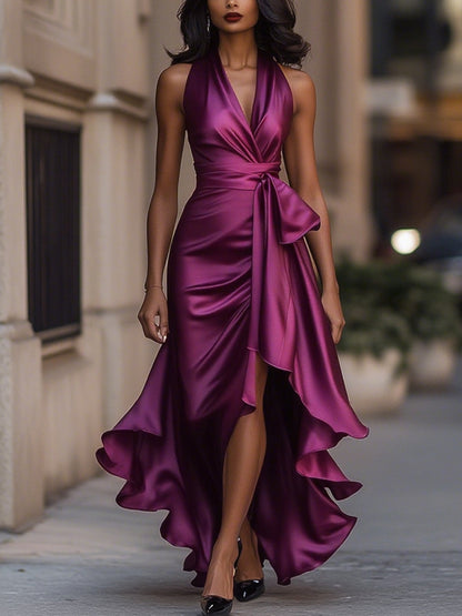 Vestido de satén drapeado a la cintura
