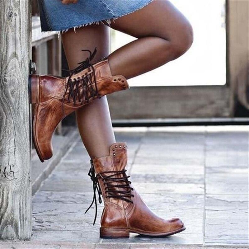 Camille | Botines Media Pierna con Tachuelas Vintage