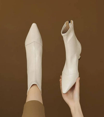 | Bottines en cuero a talon elegante
