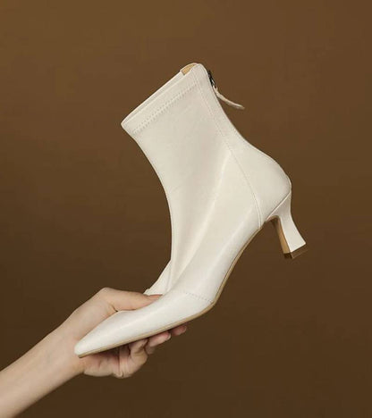 | Bottines en cuero a talon elegante