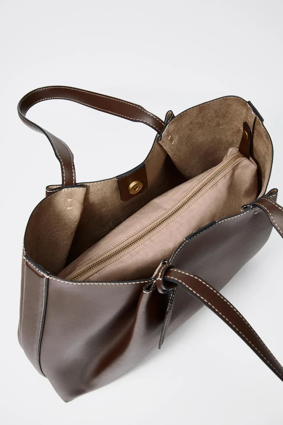 Elda – Bolso de Hombro Exclusivo de Línea Moderna