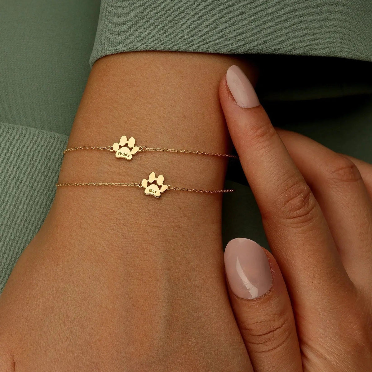 Pulsera de Nombre con Huellas Personalizada