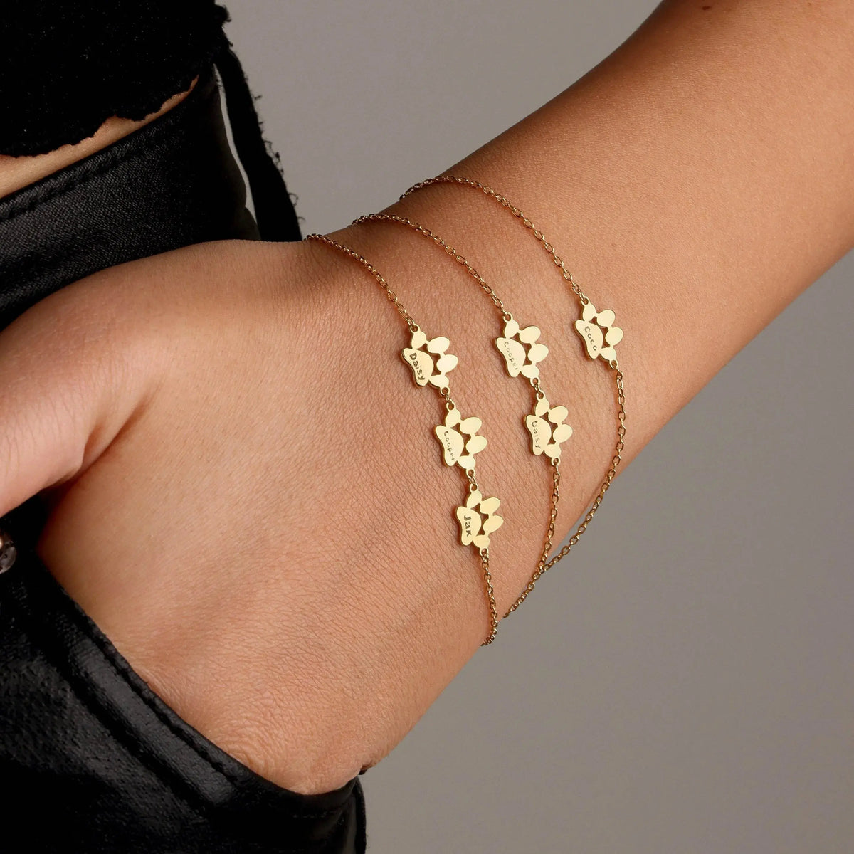 Pulsera de Nombre con Huellas Personalizada