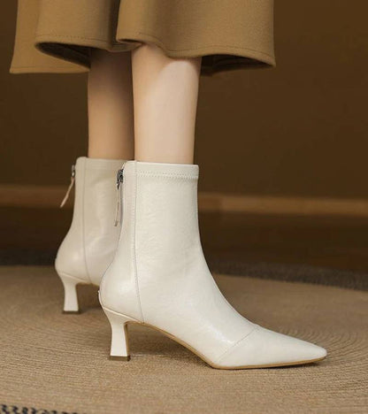 | Bottines en cuero a talon elegante