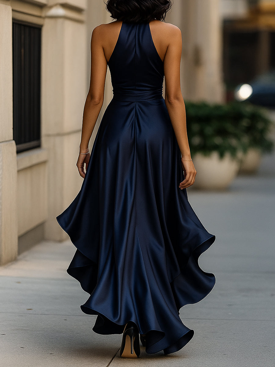 Vestido de satén drapeado a la cintura