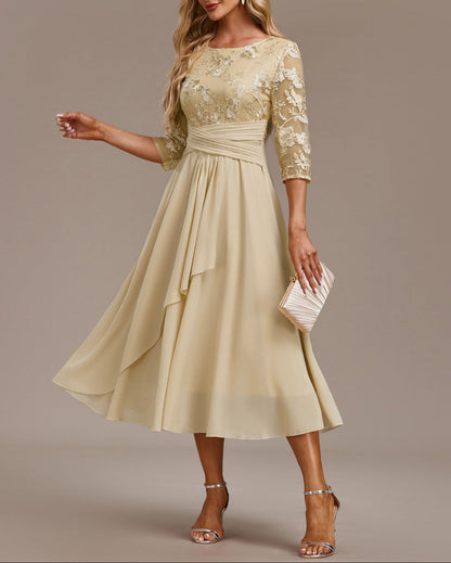 Elin™ — Vestido Champán con Delicados Bordados