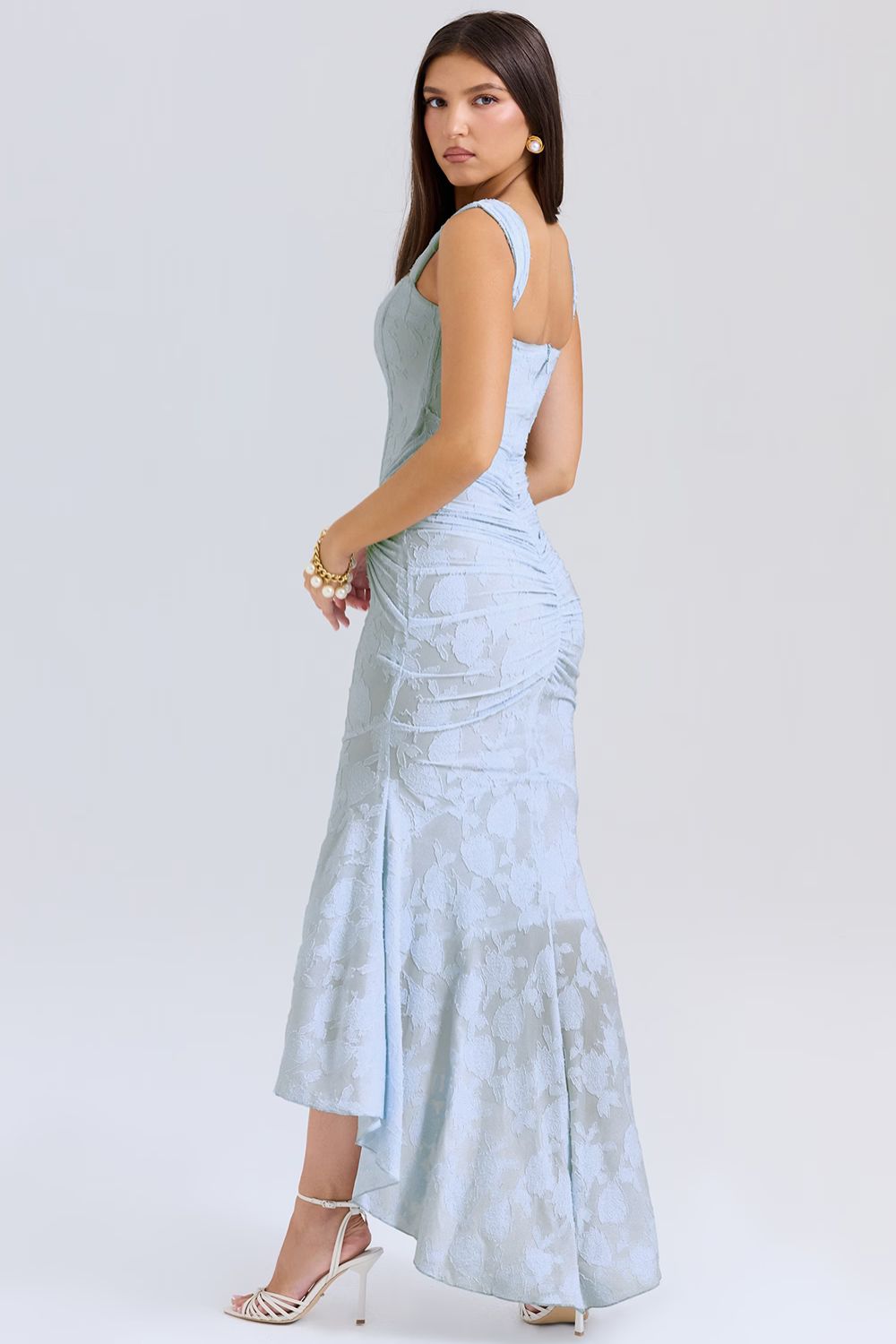 | Robe Élégante Monique