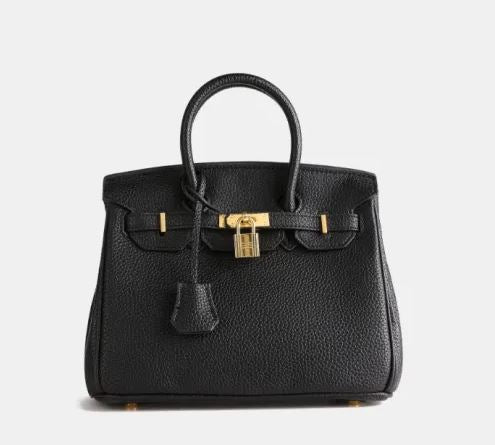 Diamante – Bolso de Lujo Veraniego con Acabados de Alta Clase