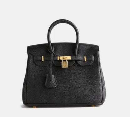 Diamante – Bolso de Lujo Veraniego con Acabados de Alta Clase