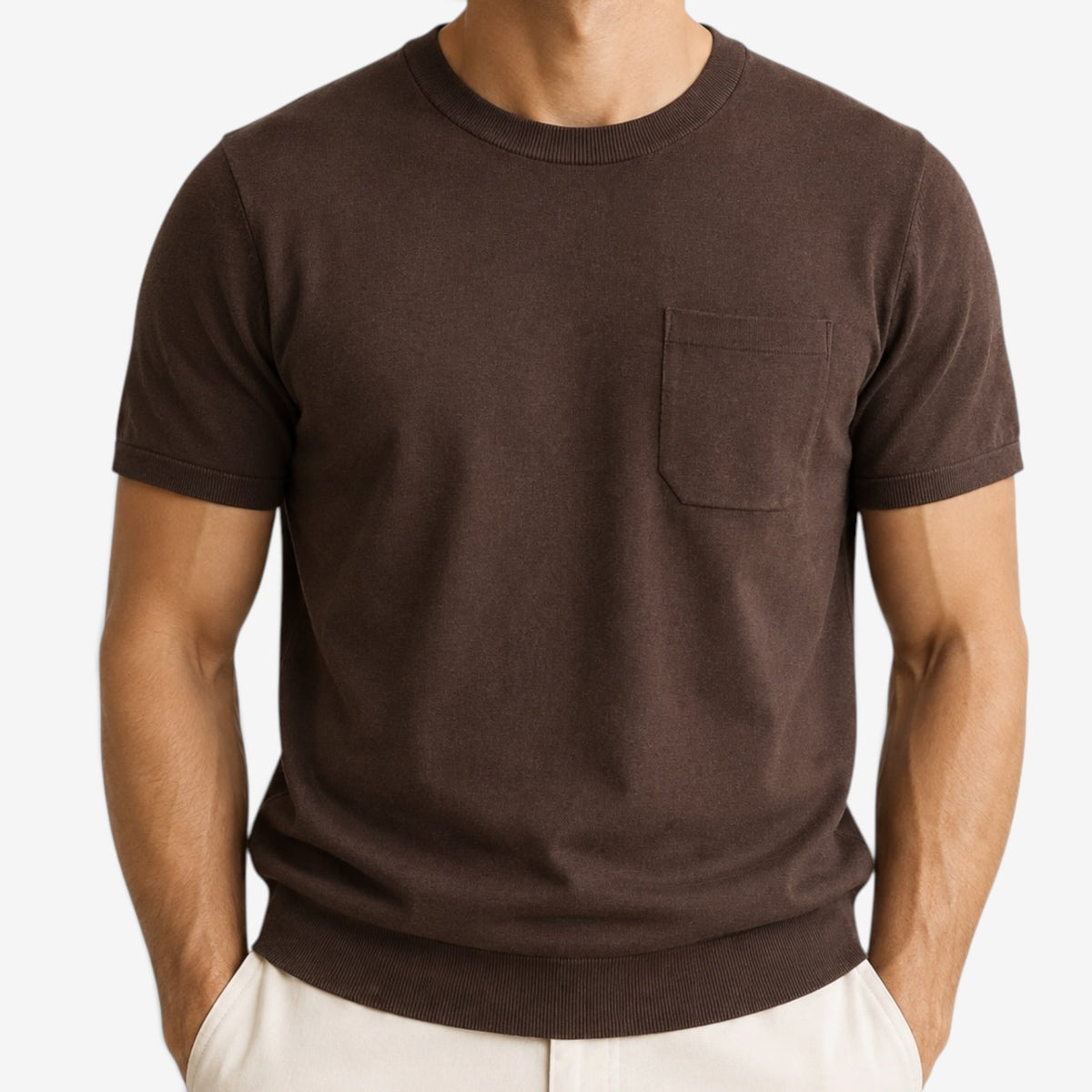 Camiseta Slim Fit con Bolsillo en el Pecho de Algodón 100% Peinado