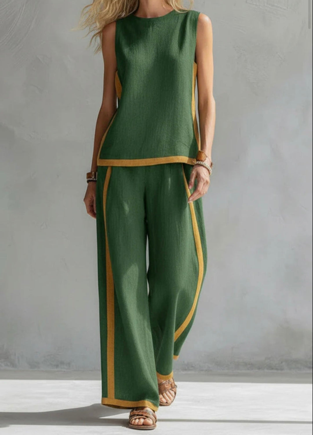 | Ensemble Comodidad Élégant