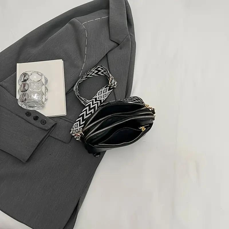 Donatella – Bolso de Bandolera Geométrico y Contemporáneo
