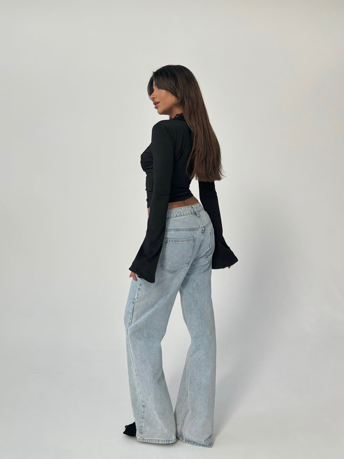 Top de encaje estilo nórdico chic