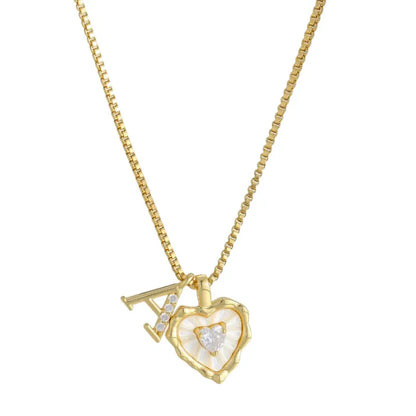 Collar Zorélisse™ de Corazón con Inicial – Personalizado y Elegante