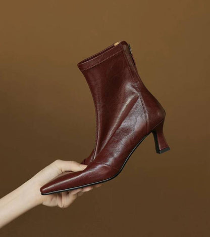 | Bottines en cuero a talon elegante