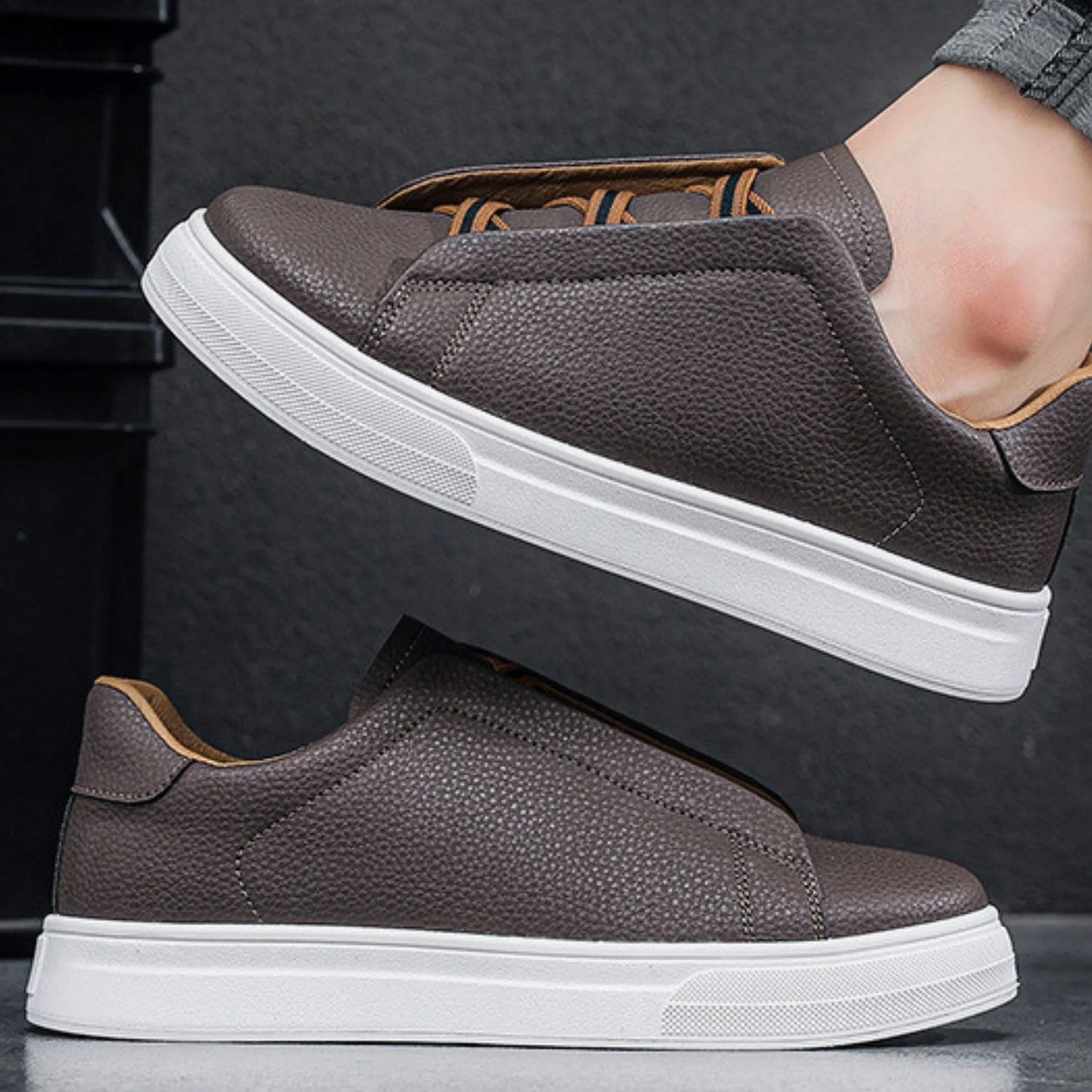 ZAPATILLAS SIN CORDONES PARA HOMBRE