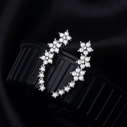 | BOUCLES D’OREILLES FLORALES INTEMPORELLES