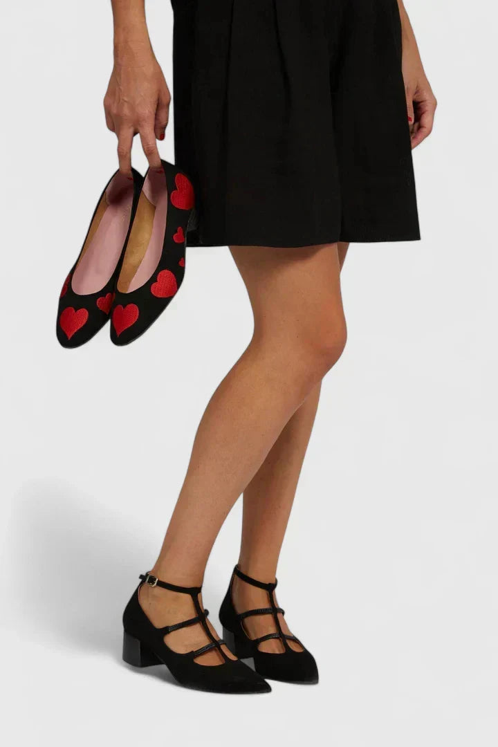 | Talons Élégants y Stylés Lyn