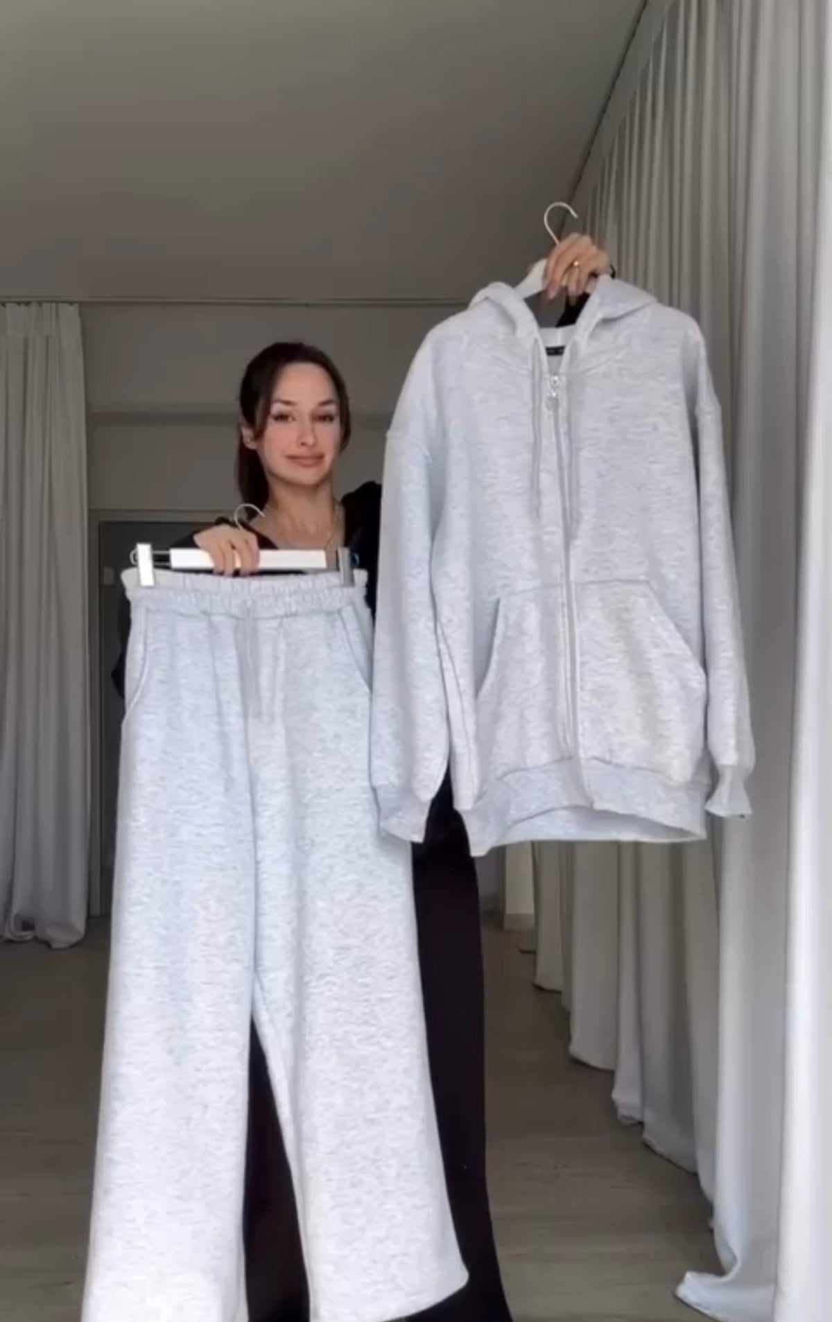 Adele – Conjunto Sudadera con Capucha y Pantalón Coordinado