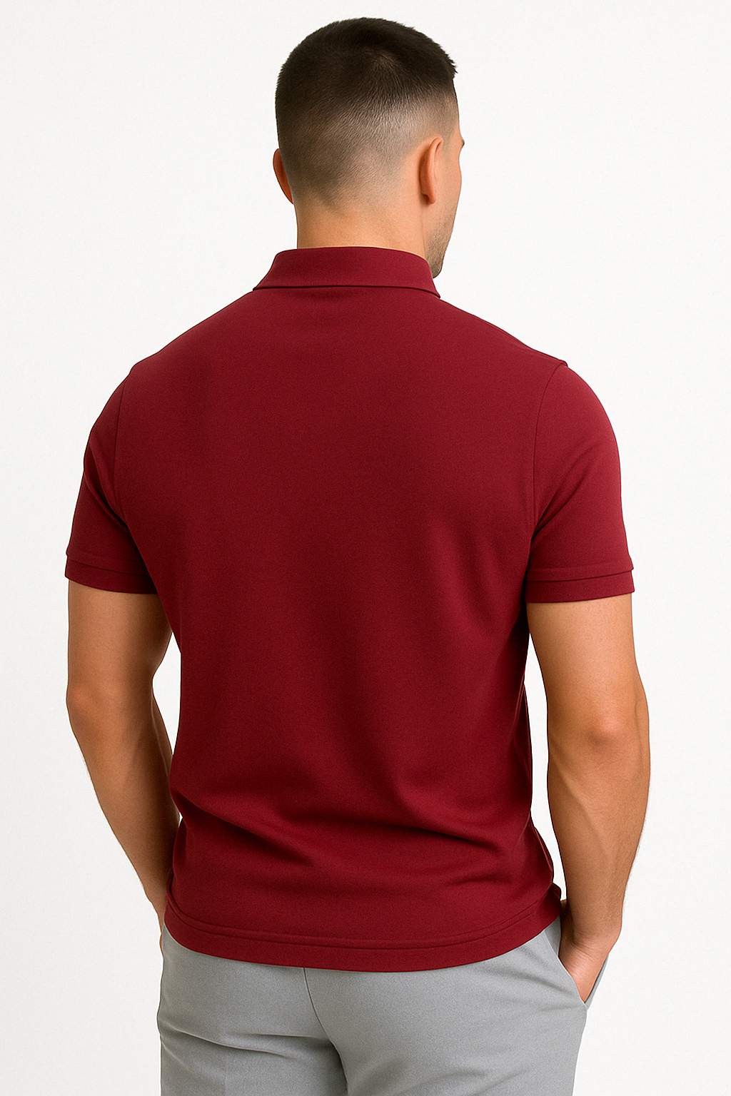 | POLO MODERNE AVEC ZIP MI-HAUT