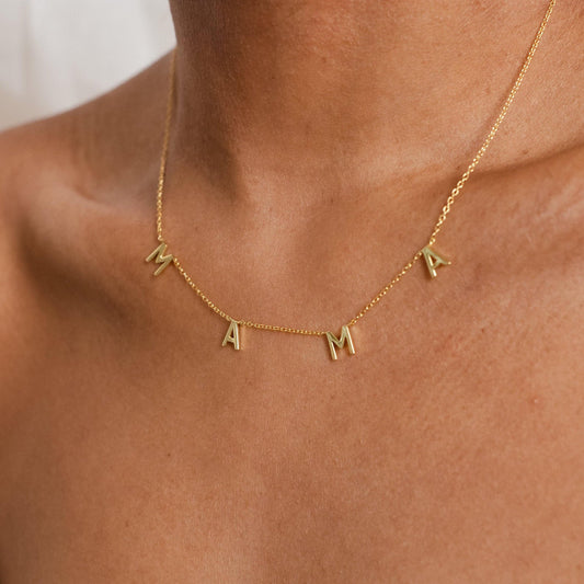 Collar de Letras Espaciadas Personalizado
