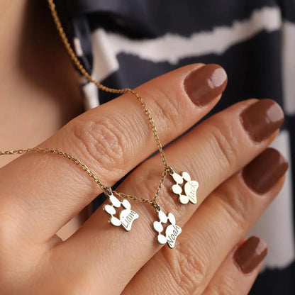 Collar de Nombre con Huellas Personalizado – Huellas Separadas