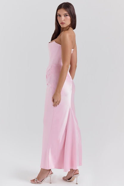 | Robe Élégante Lina