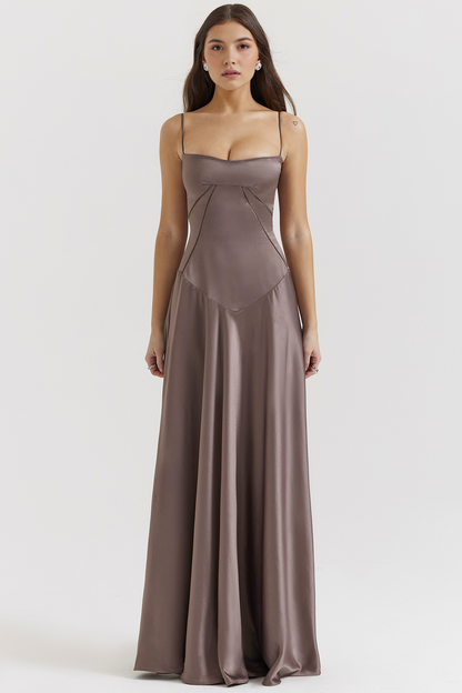 | Robe Élégante Pauline