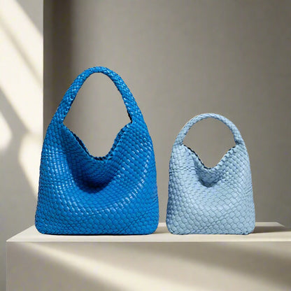 Cristina – Bolso Cubo de Línea Suave y Acabado Cuidado