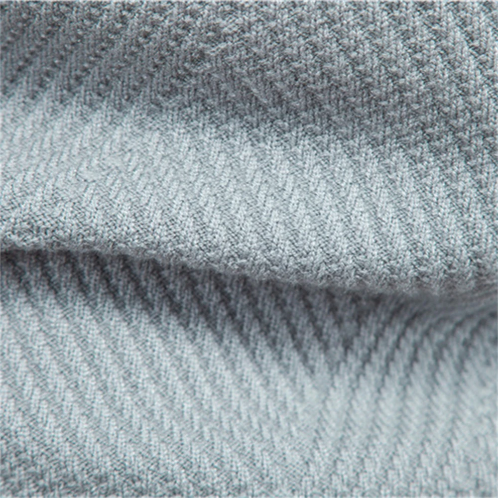 | PULL RAYÉ POUR HOMME