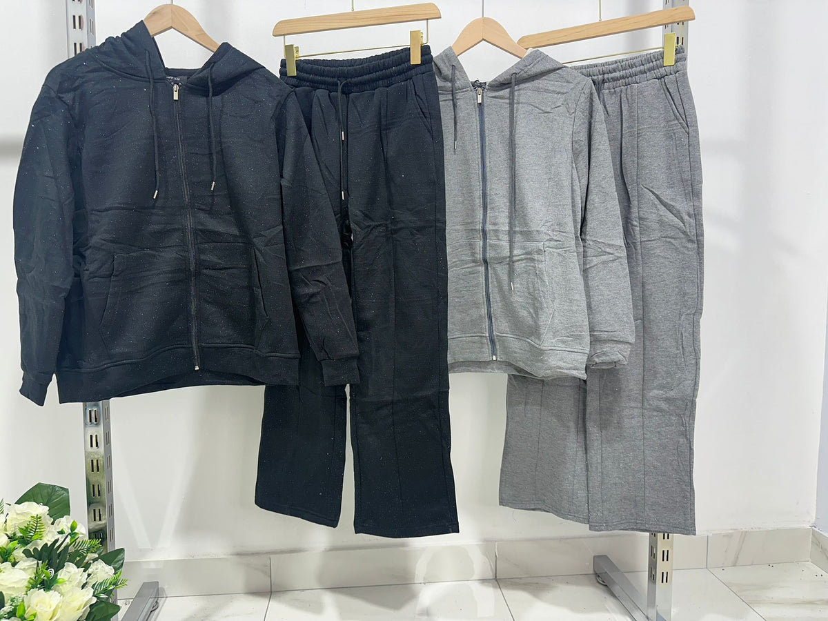 Adele – Conjunto Sudadera con Capucha y Pantalón Coordinado