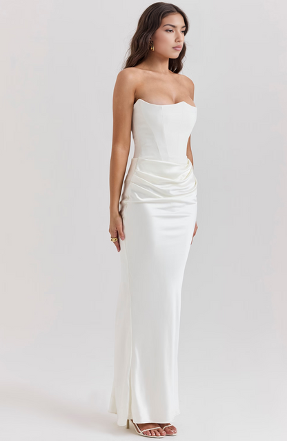 | Robe Élégante Lina
