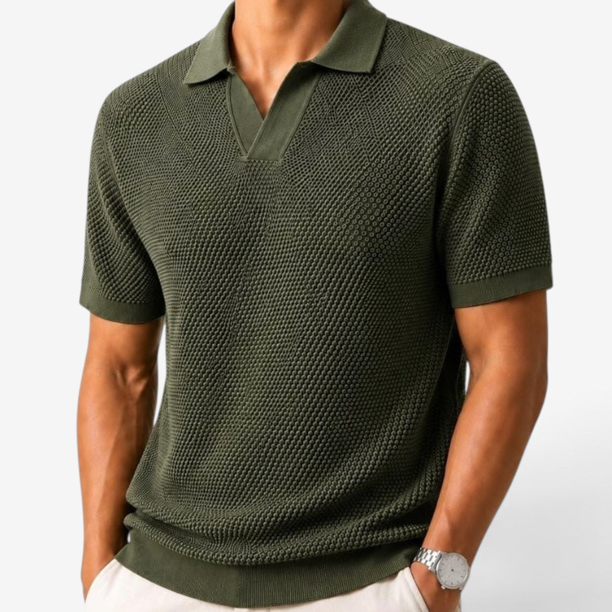 Camiseta de Algodón Premium con Cuello en V Ramon