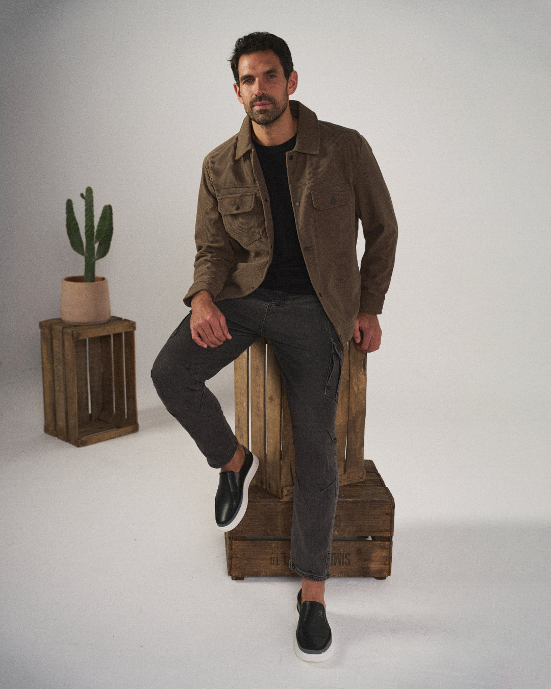| CHAUSSURES À ENFILER MODERNES POUR HOMMES