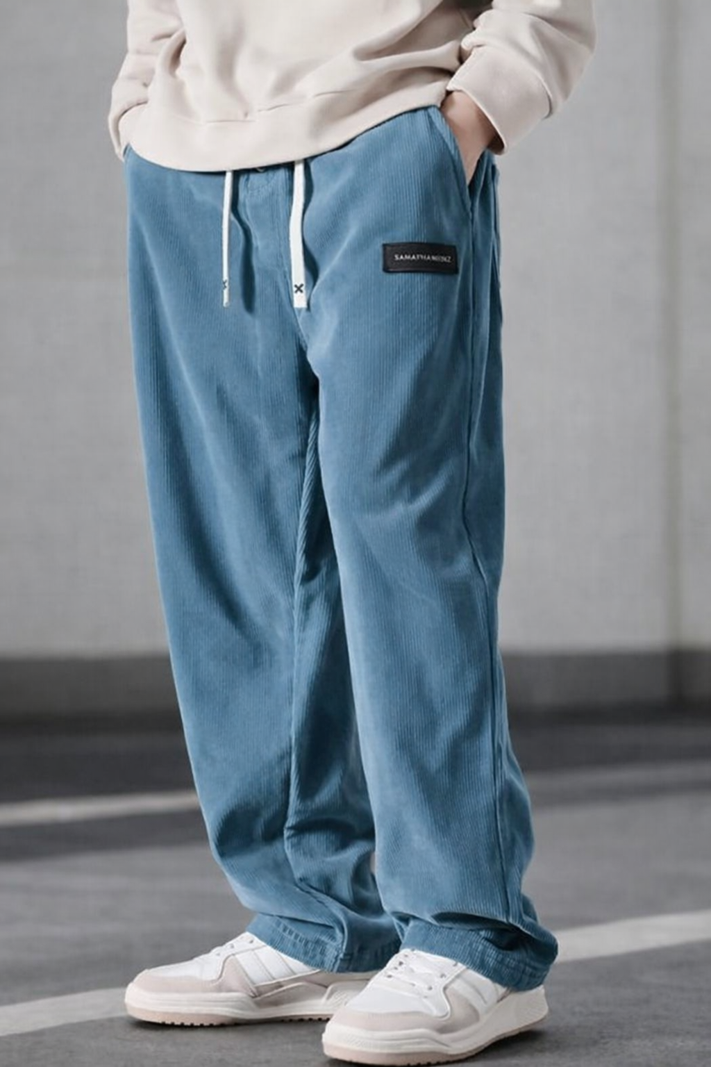 | PANTALON ÉLÉGANT EN VELOURS CÔTELÉ