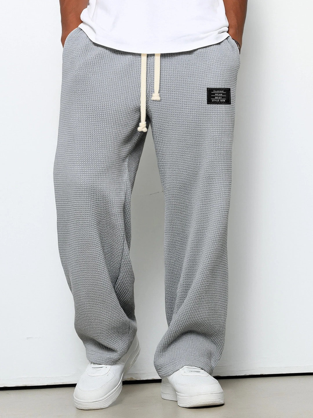 | PANTALONS POUR HOMMES À COUPE CONFORTABLE