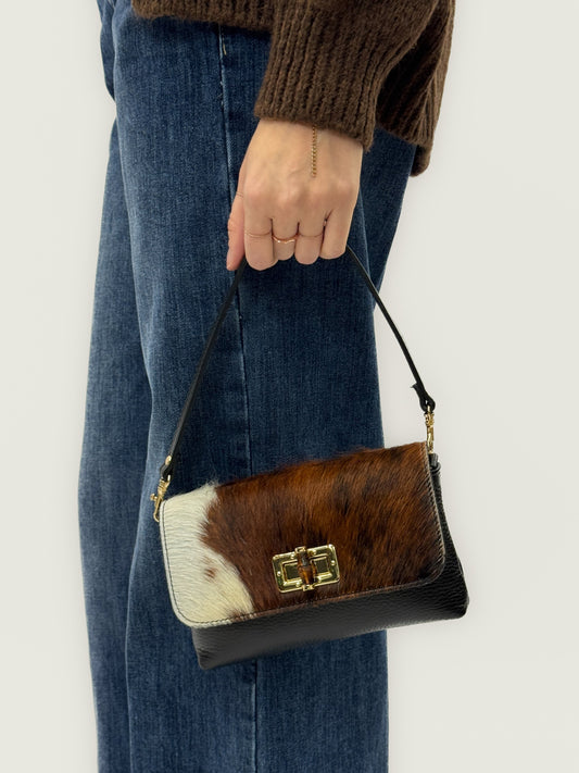 Dorotea – Bolso Elegante con Estampado Refinado y Cierre Seguro