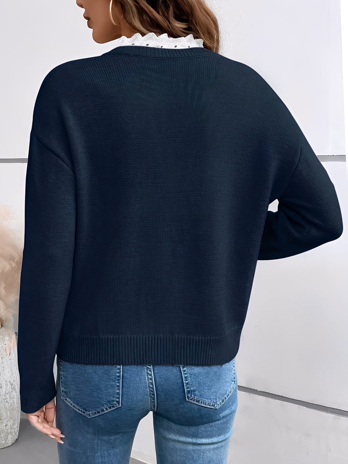 Céline™ | Jersey Chic de Punto con Cuello de Encaje Elegante