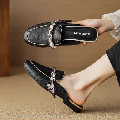 Marisa | Mules Mocasín con Cadena Decorativa