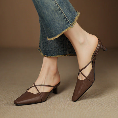 Cris | Mules de Punta con Tiras Cruzadas
