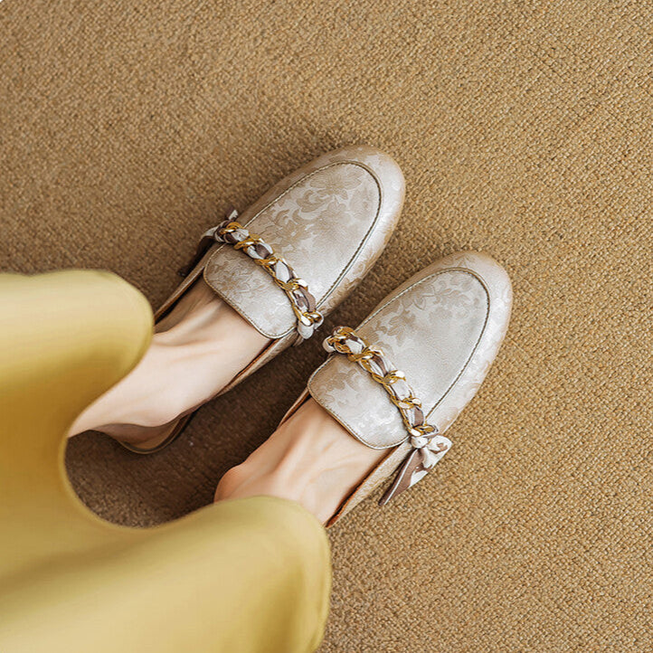 Marisa | Mules Mocasín con Cadena Decorativa