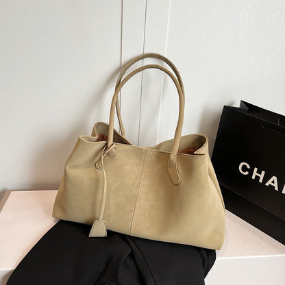 Elettra – Bolso Maxi de Diseño Amplio y Elegante
