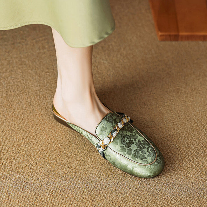 Marisa | Mules Mocasín con Cadena Decorativa