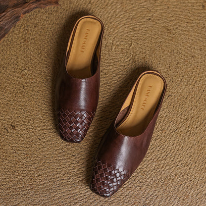 Mules de Cuero Genuino Viola