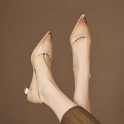 Tacones Kitten de Cuero Calenne
