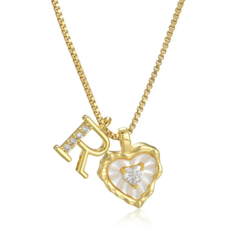 Collar Zorélisse™ de Corazón con Inicial – Personalizado y Elegante