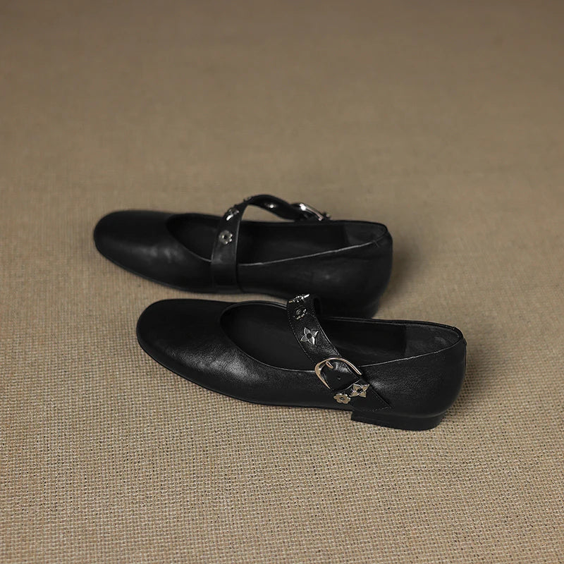 Kylen | Bailarinas Mary Jane con Tachuelas